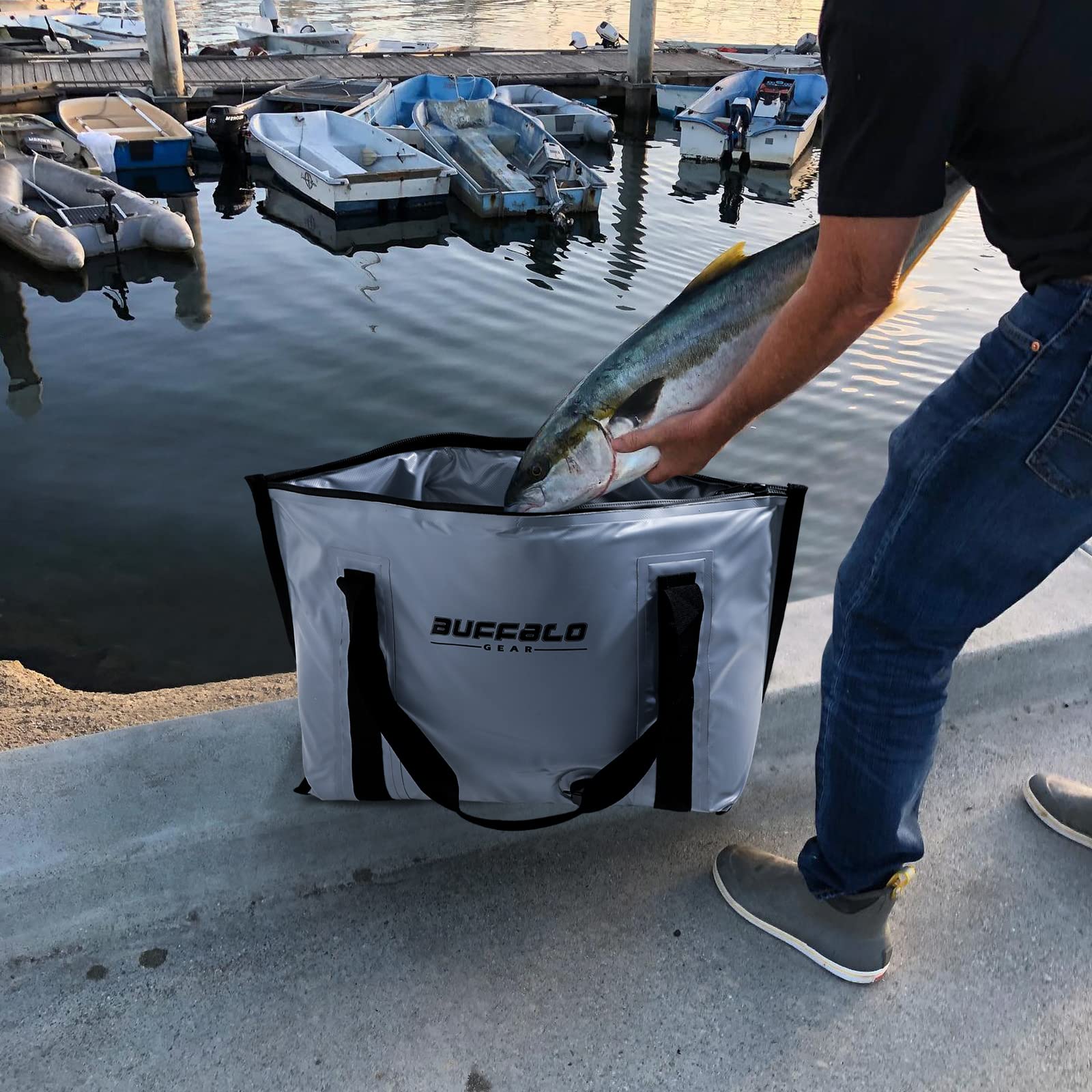 37QT Fish Cooler Bag With Flat Bottom - Image 8