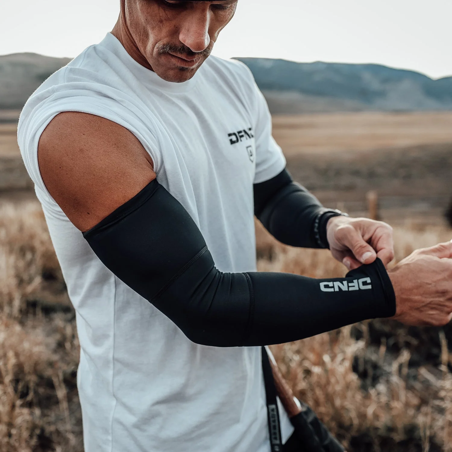 ACTIVE Ax COMPRESSION ARM SLEEVES ( 2 PACK) - Image 4