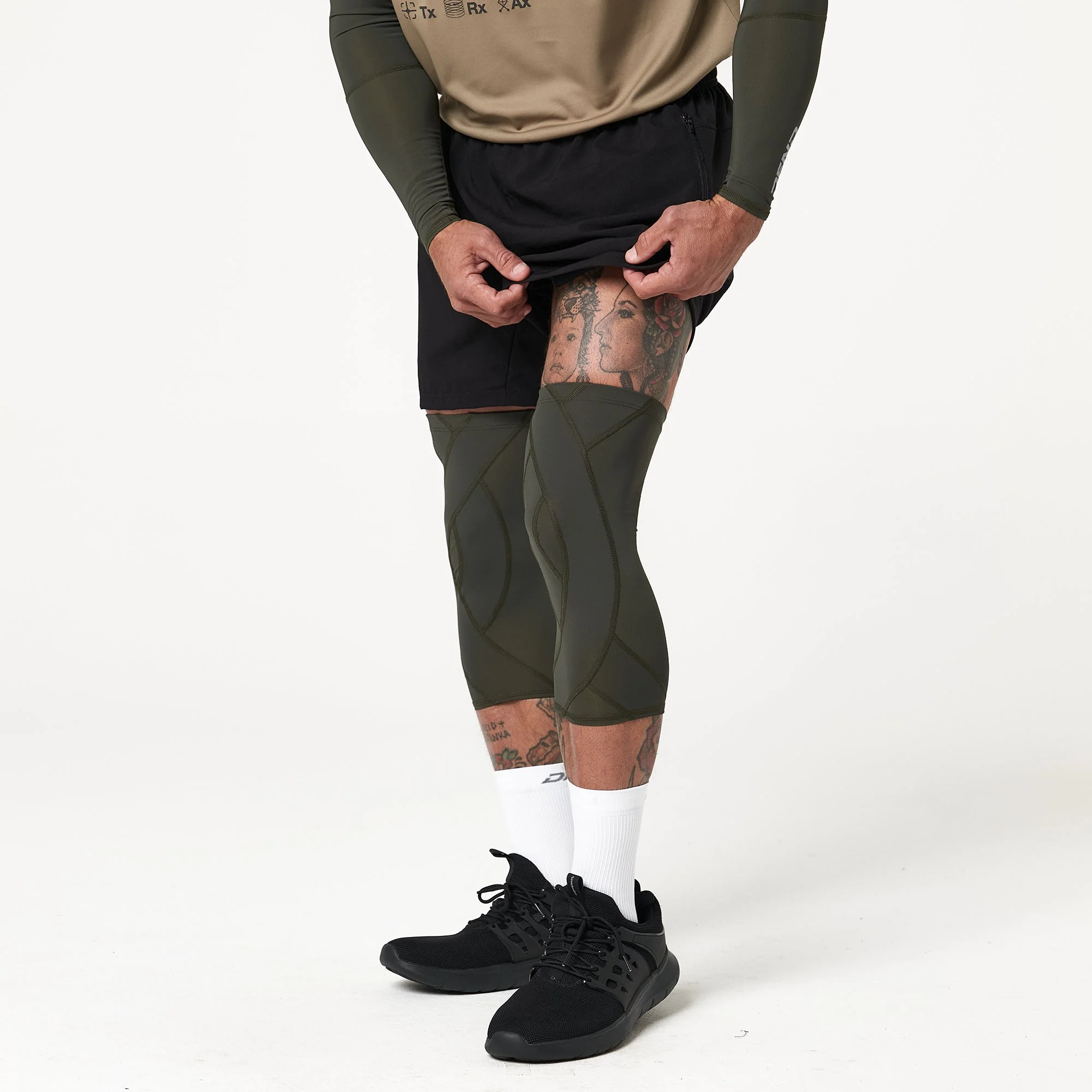 ACTIVE Ax COMPRESSION KNEE SLEEVES ( 2 PACK) - Image 9