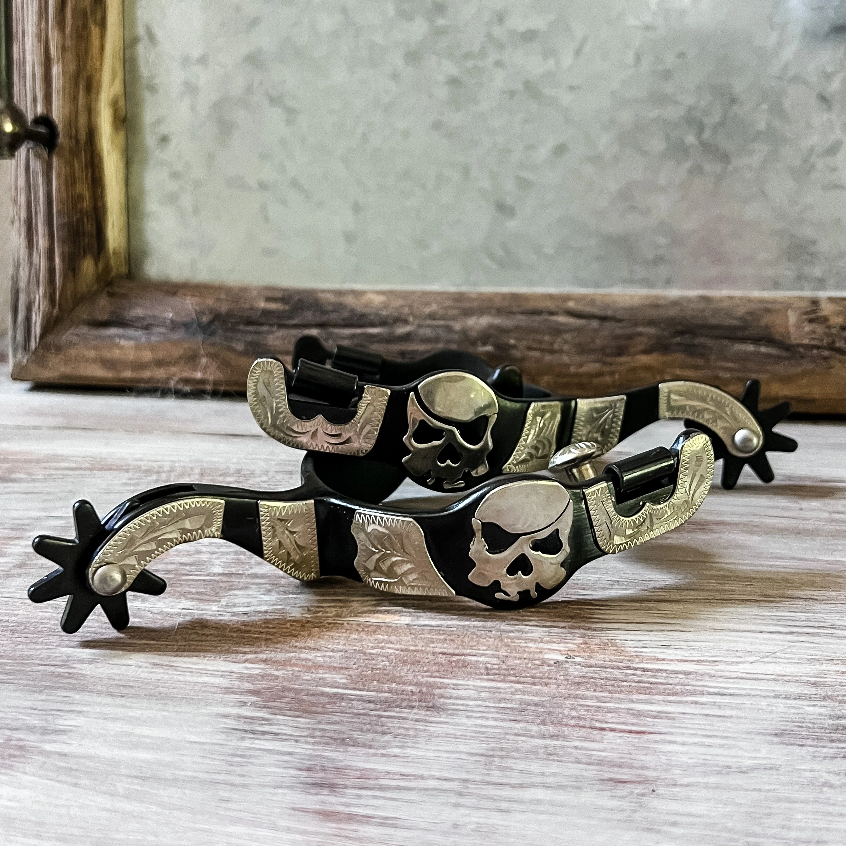 AJ Tack Men's Antique Brown Pirate Skull Spurs - Image 5