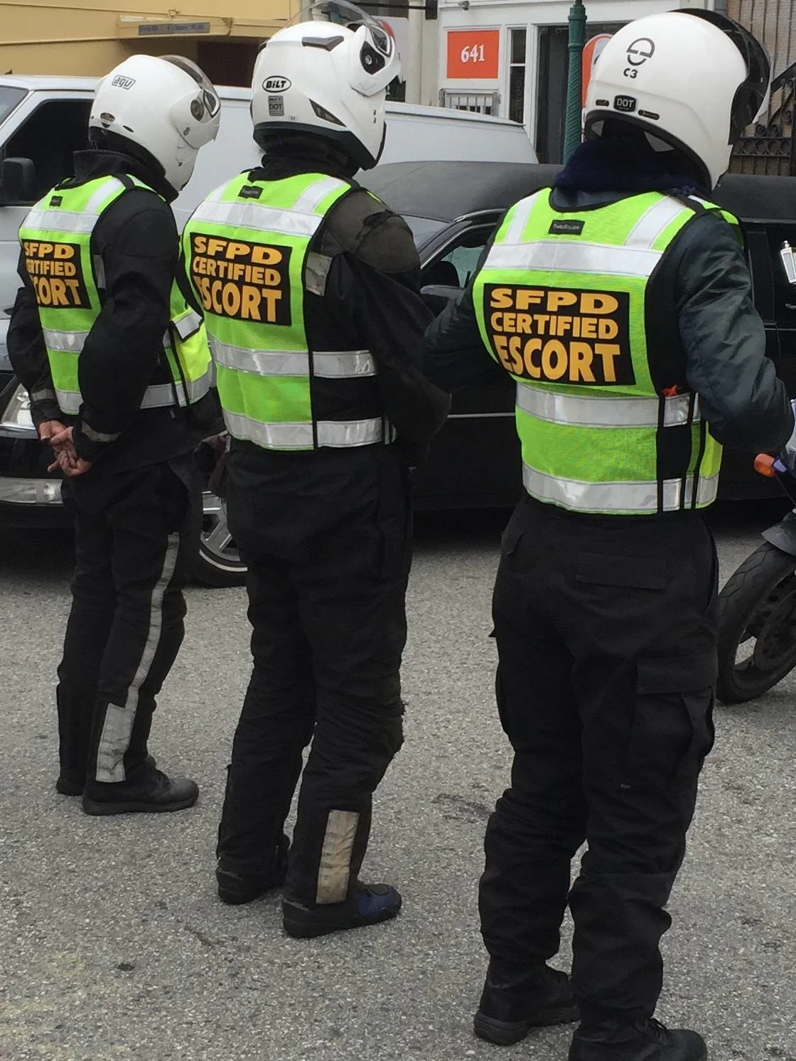 ANSI II CERT High Visibility Vest - Image 6