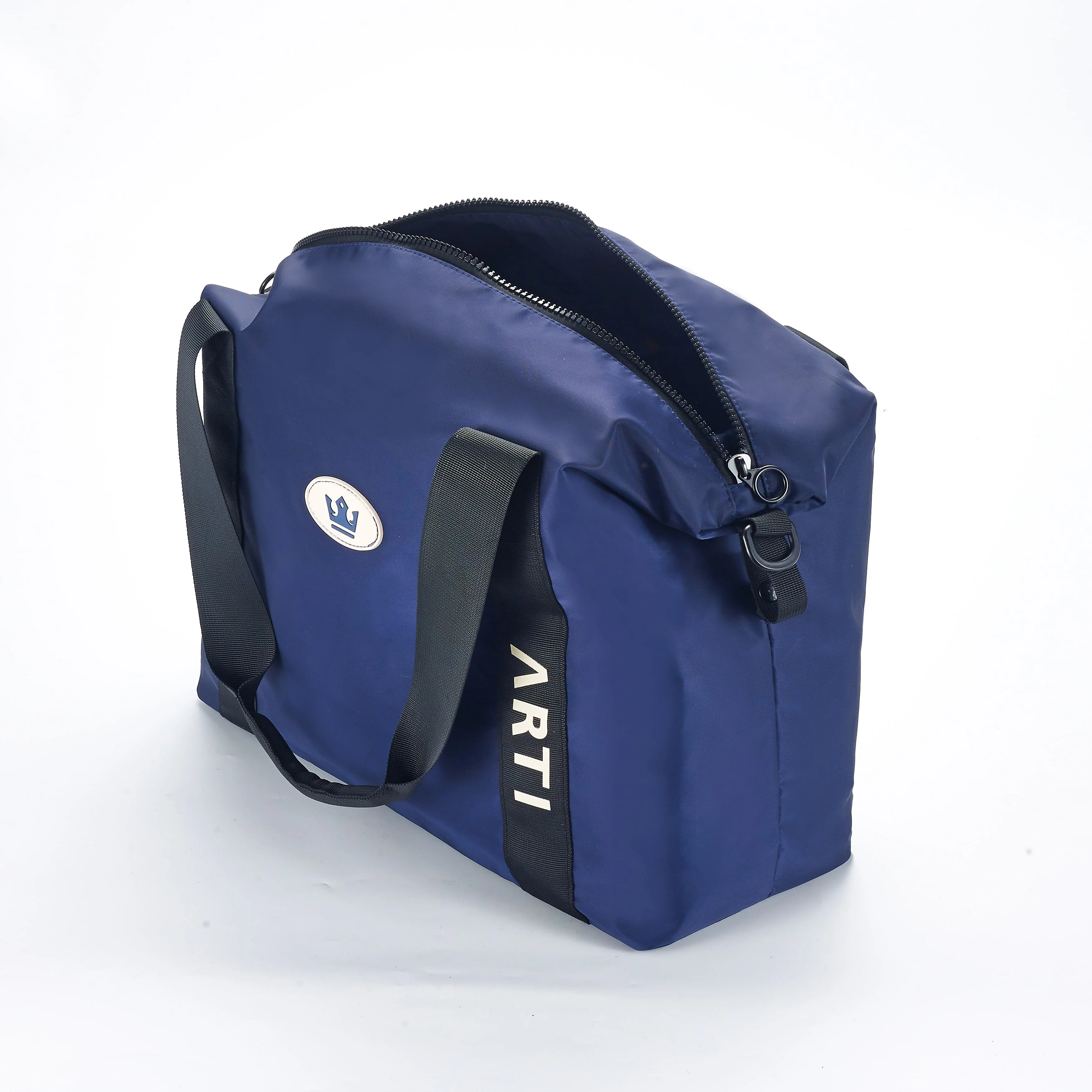 ARTI Navy Duffle Bag - Image 6