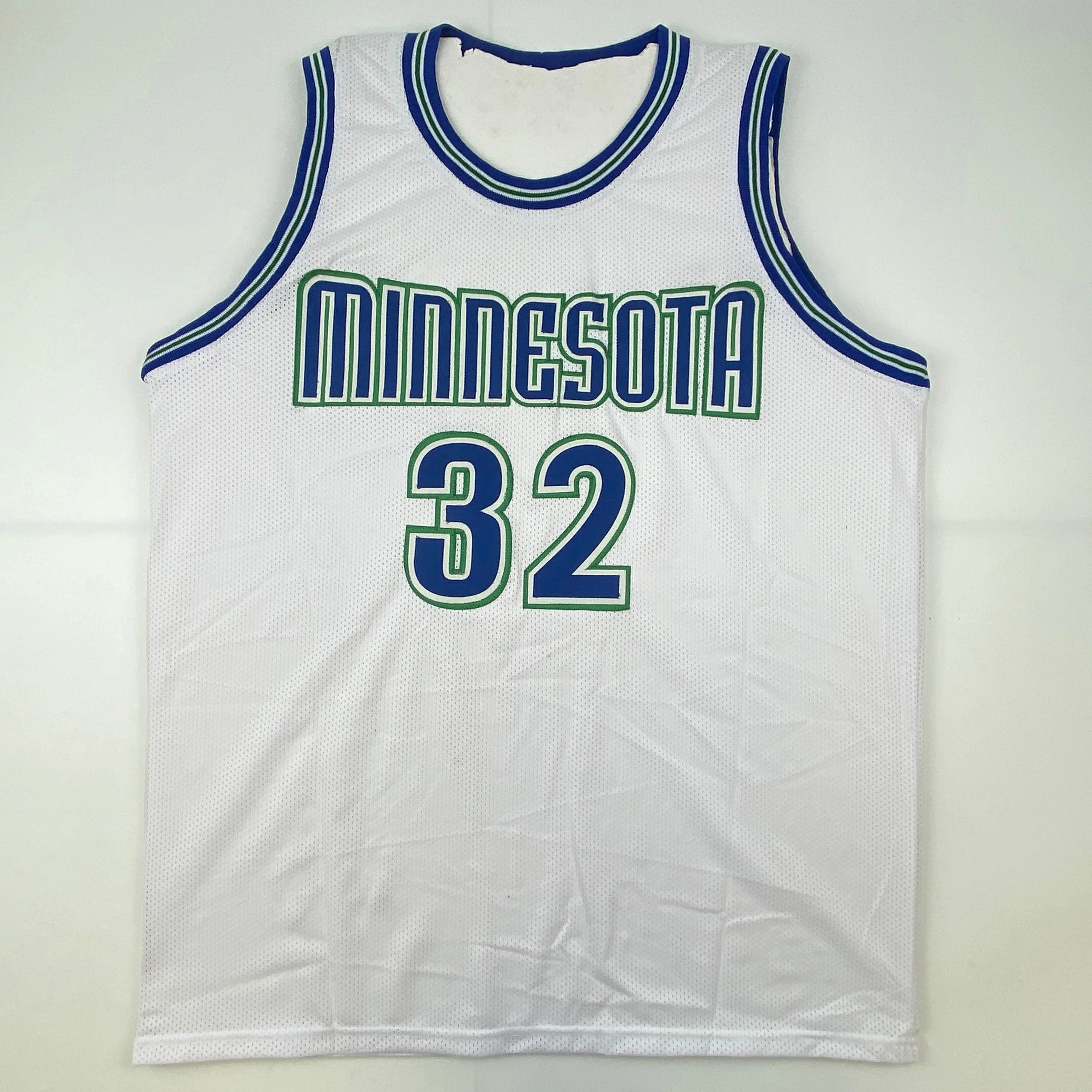 Autographed/Signed Christian Laettner Minnesota White Basketball Jersey PSA/DNA COA - Image 4