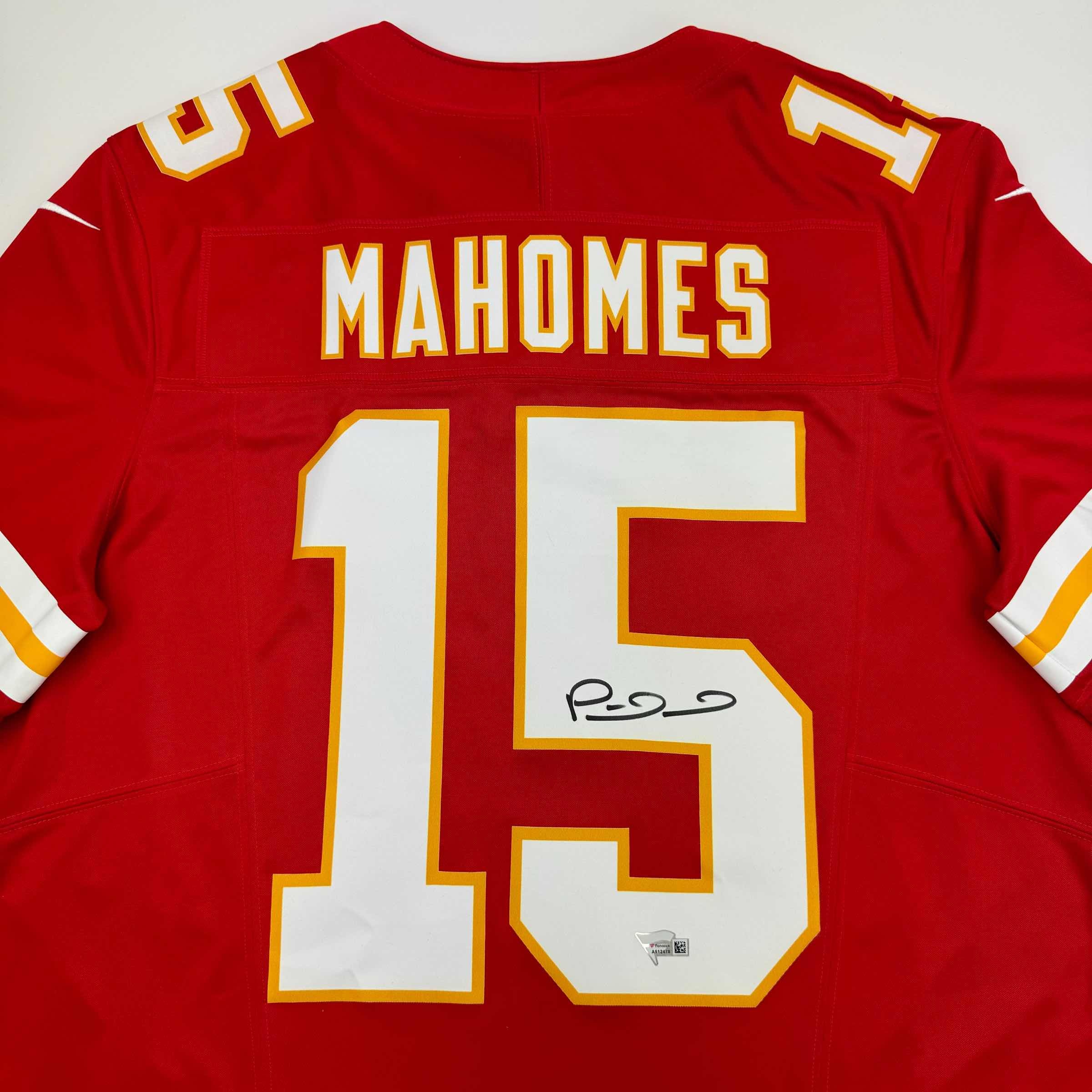 Autographed/Signed Patrick Mahomes Kansas City Chiefs Red Authentic Nike Game Football Jersey Fanatics COA - Image 2