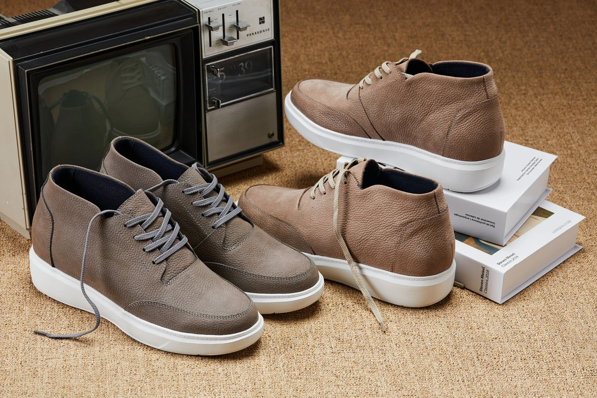 CALTO - J1771 - 3.2 Inches Taller (Grey) - Casual Chunky Sole Boots β Soft Pebble Grain Nubuck Leather - Image 8
