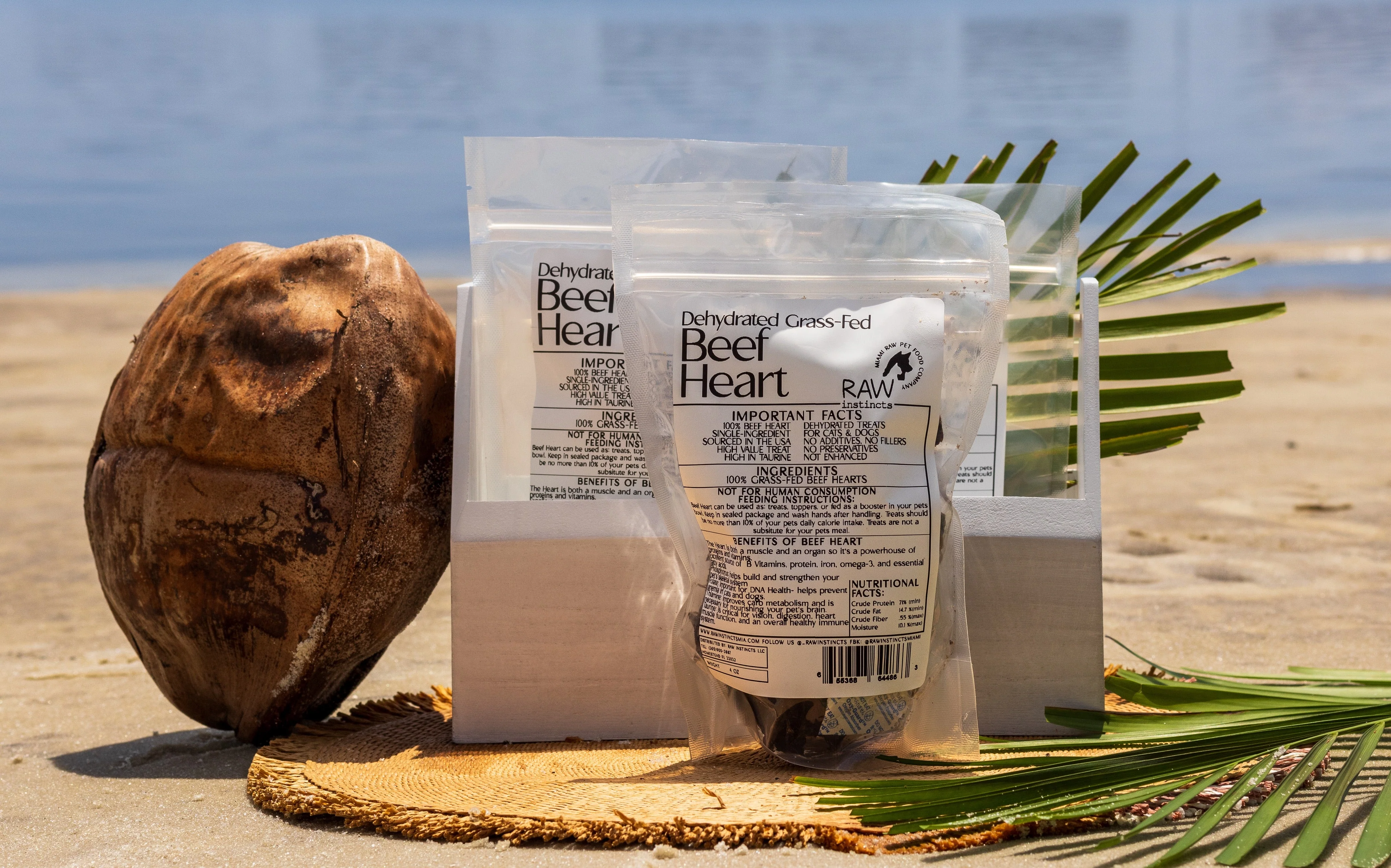 Dehydrated Beef Heart β Raw Instincts | Nutritious Treat for Cats & Dogs - Image 2
