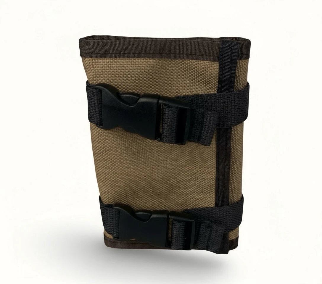 DELUXE TRI-FOLD WALLET - Image 12