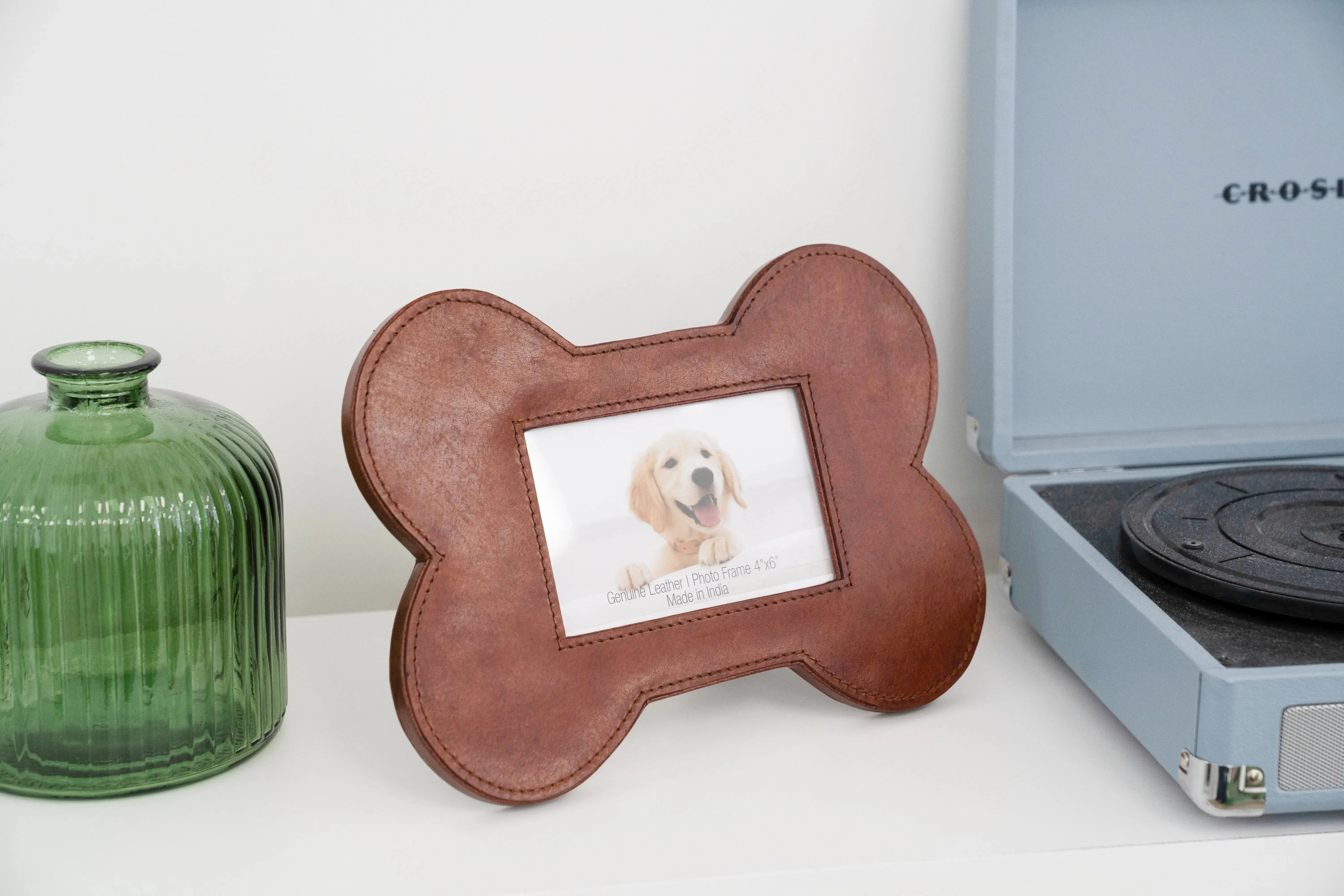 Huntley Pet Leather Bone Shaped Picture Frame, 4x6 - Image 2