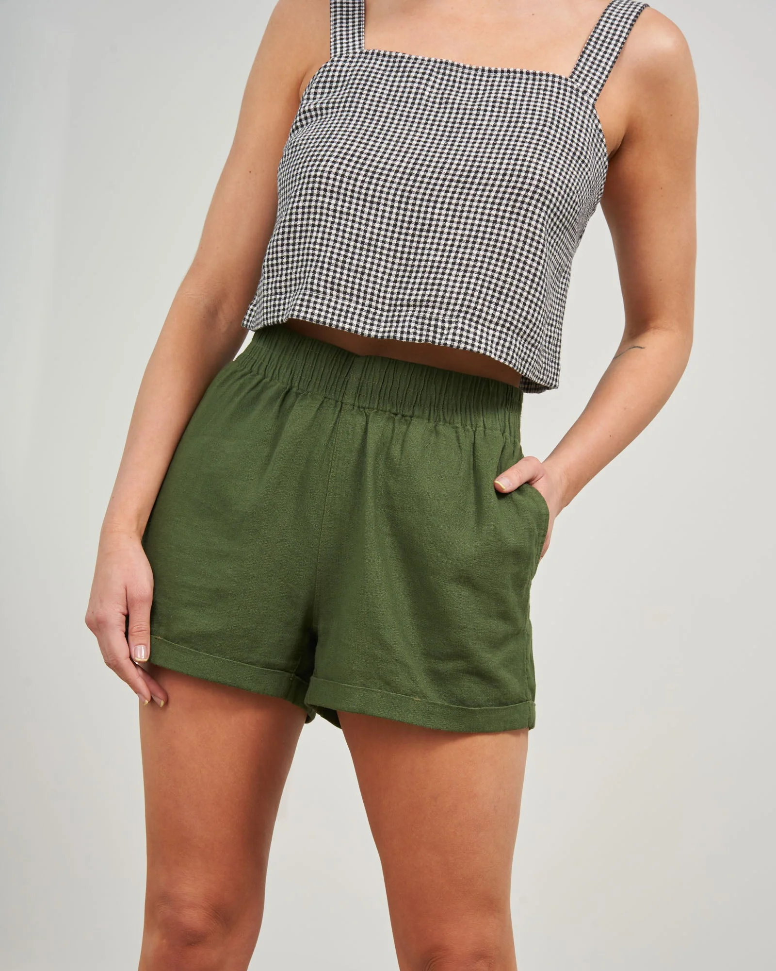 Linen Pull-On Short - Image 13