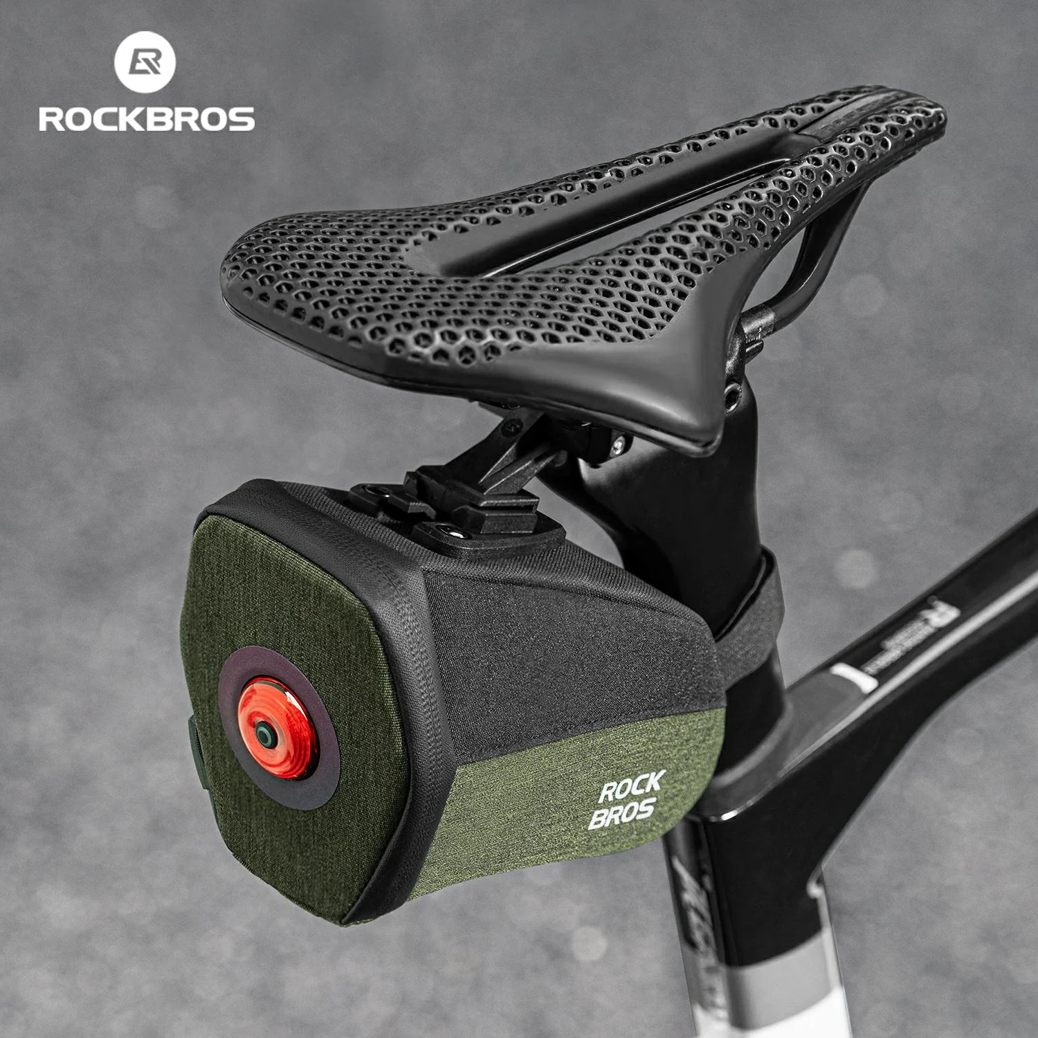 Multifunctional Cycling Tail Bag With Light - Image 11