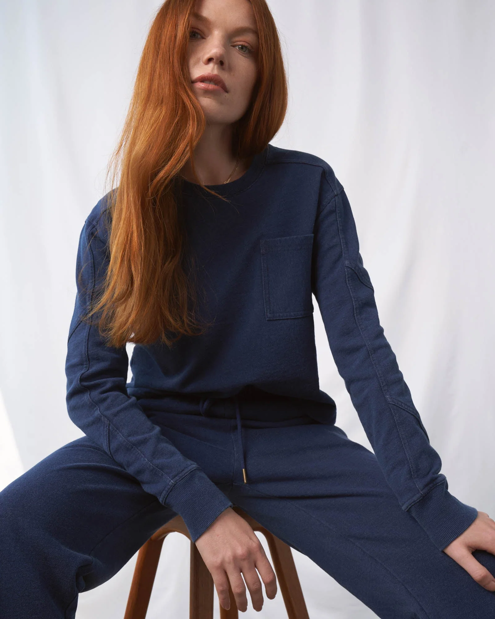 Organic Indigo Cropped Sweatshirt - Image 3