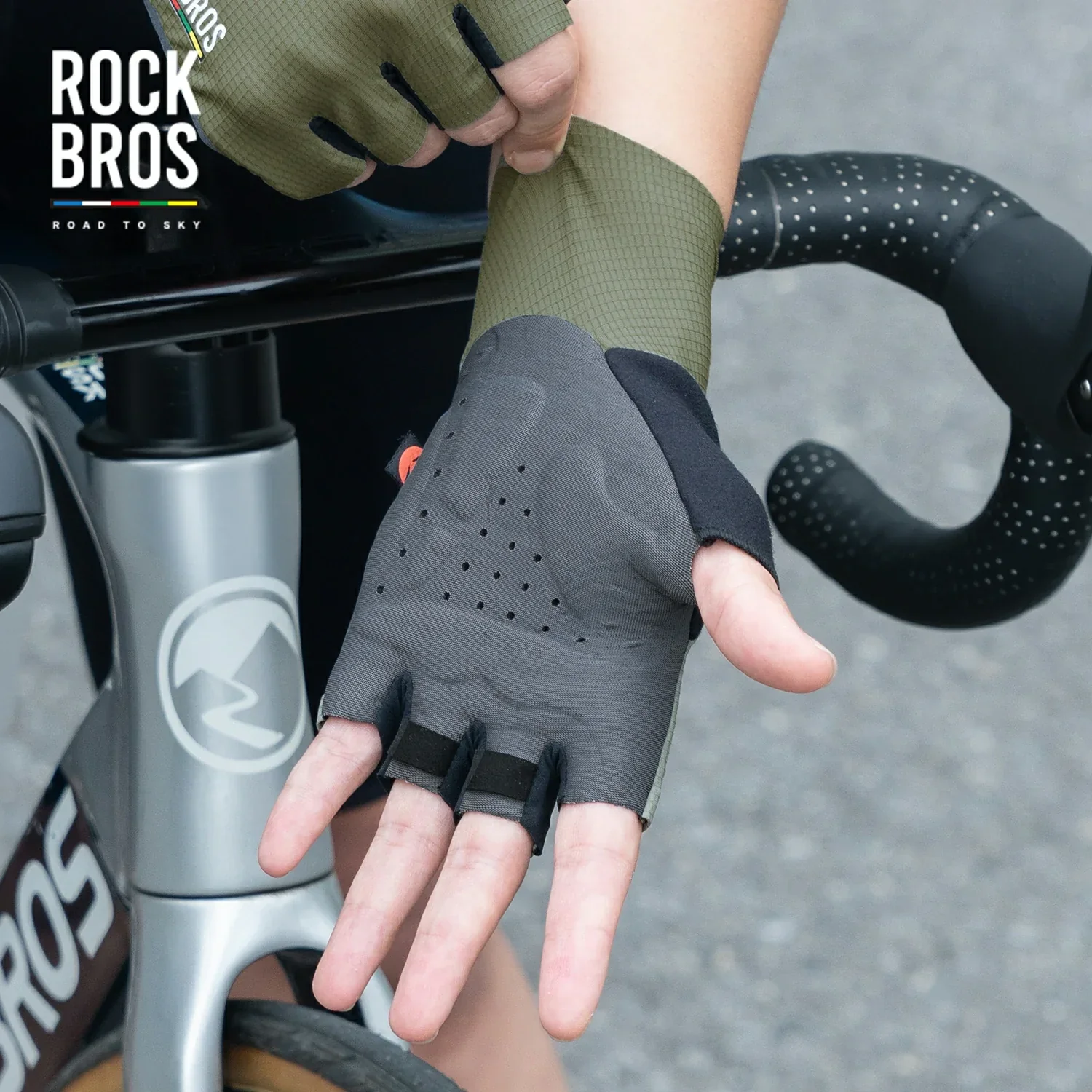 ROAD TO SKY Elastic Interface® Cycling Half Finger Gel Padded Gloves - Image 5
