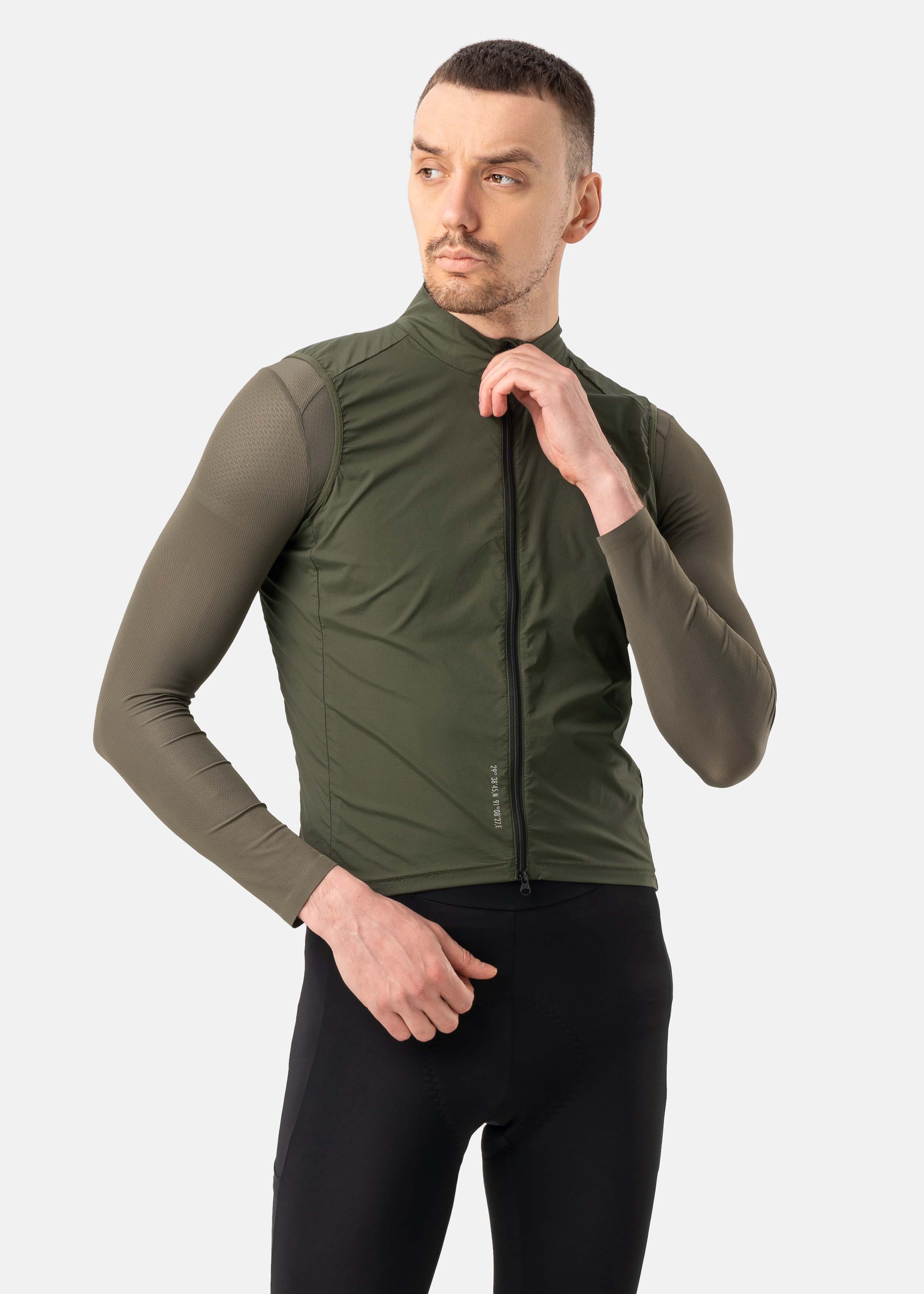 Road to Sky Lightweight Windproof Vest | ROCKBROS - Image 14