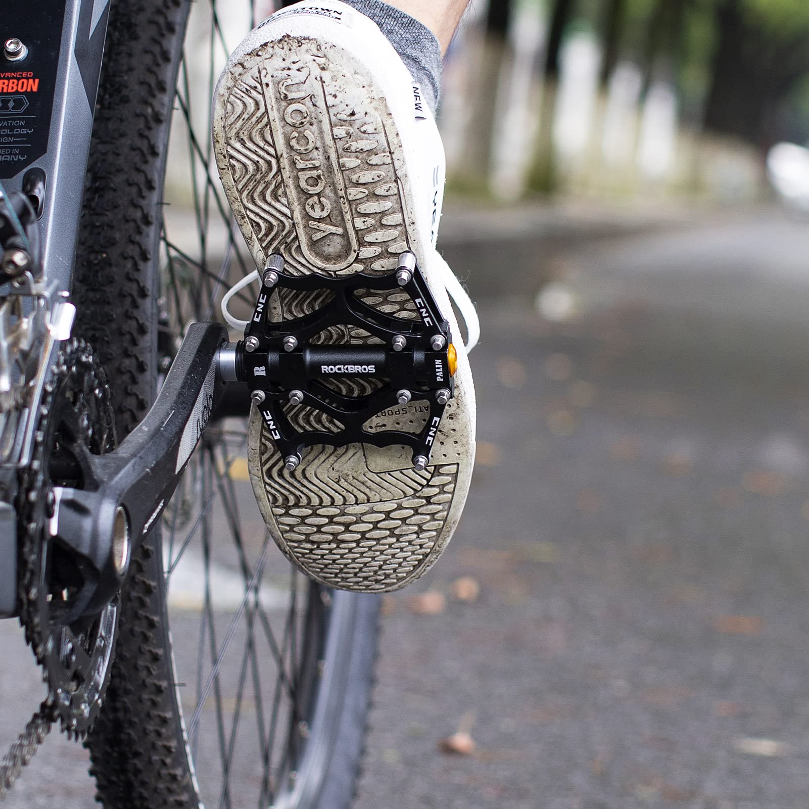ROCKBROS Lightweight Aluminum Alloy Bike Pedals with Wide Platform Grip - Image 28