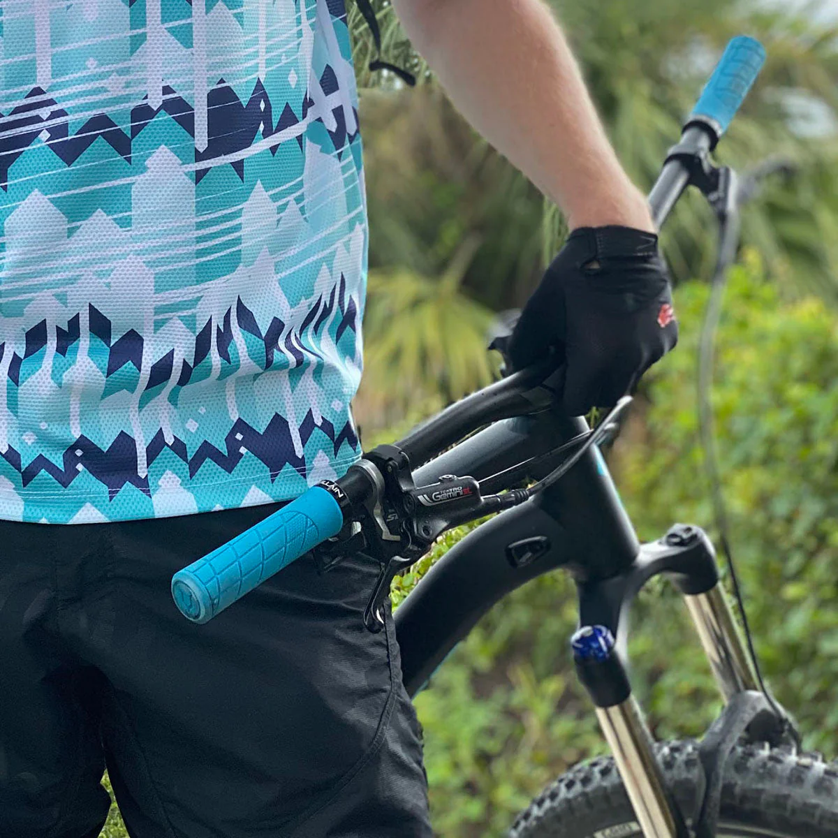 Villain - Arrest 1st Offense - MTB Grips - Image 20