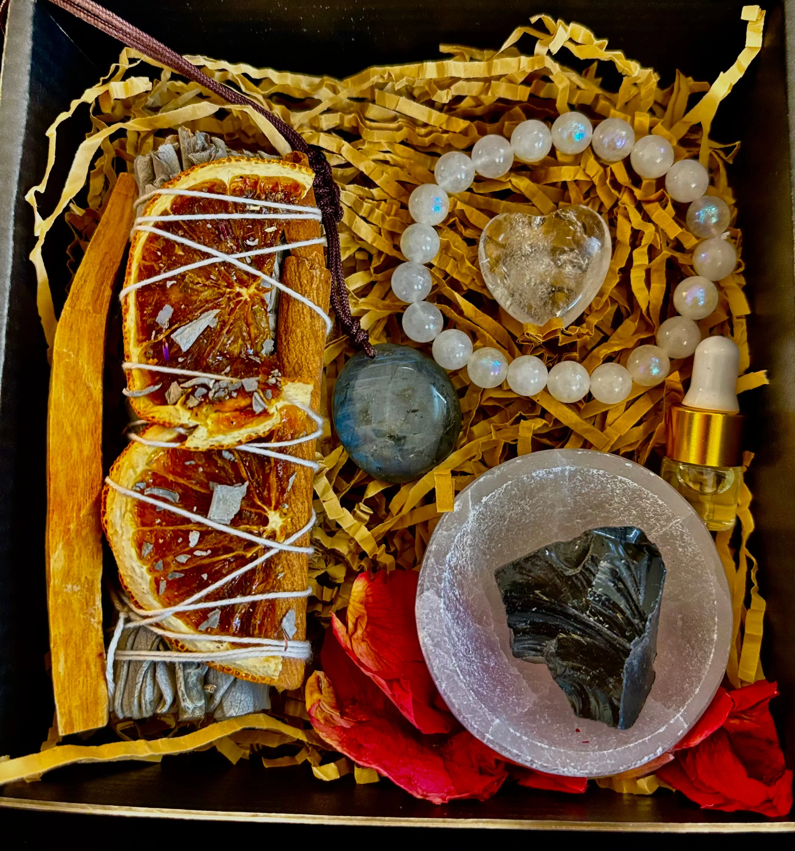 Winter Solstice Gift Box β Renewal, Protection & Light - Image 2