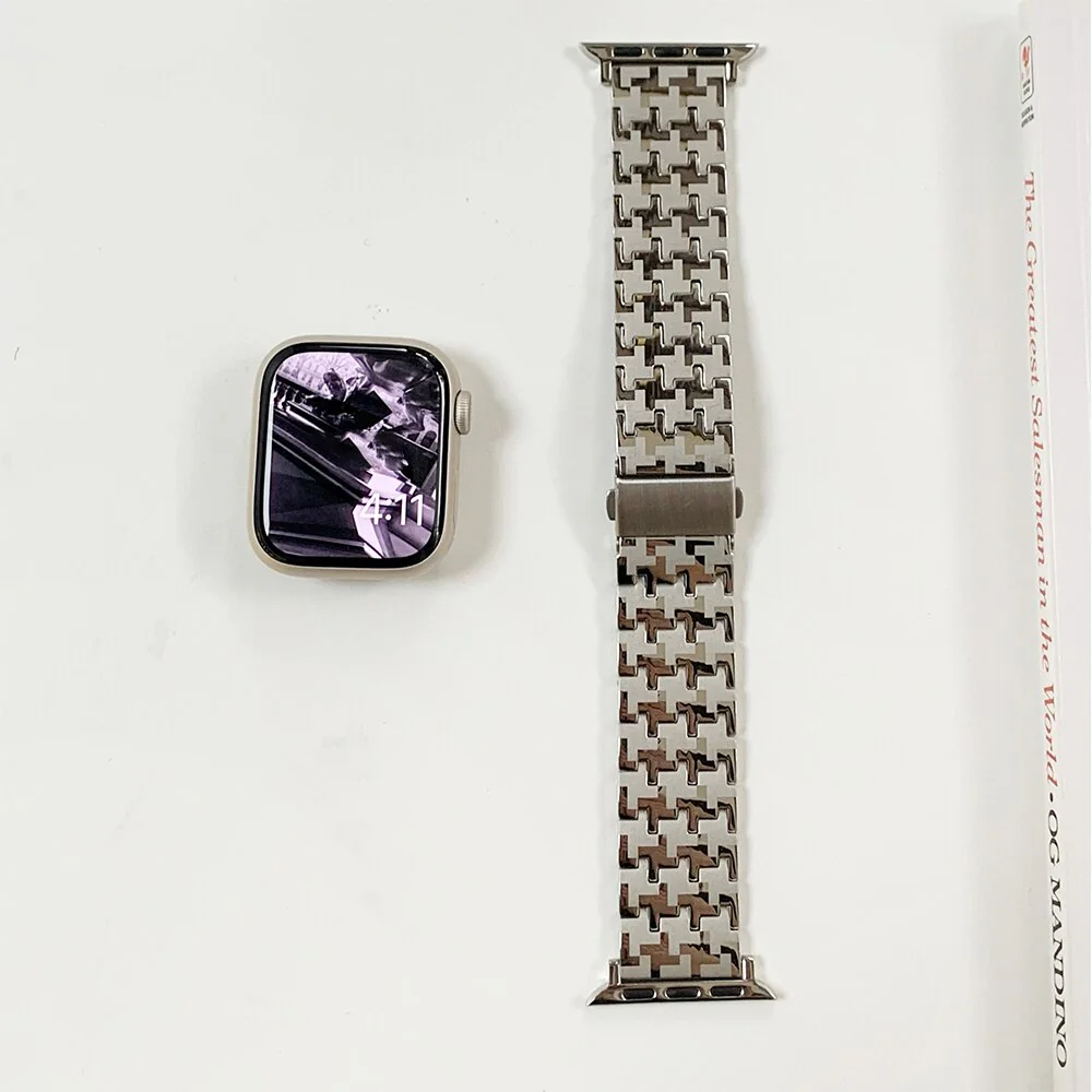 Women Gold Wristband for Apple Watch Band Series 11/10/9/8/7/6/5/4/ SE / Ultra 1/2/3 - Image 3