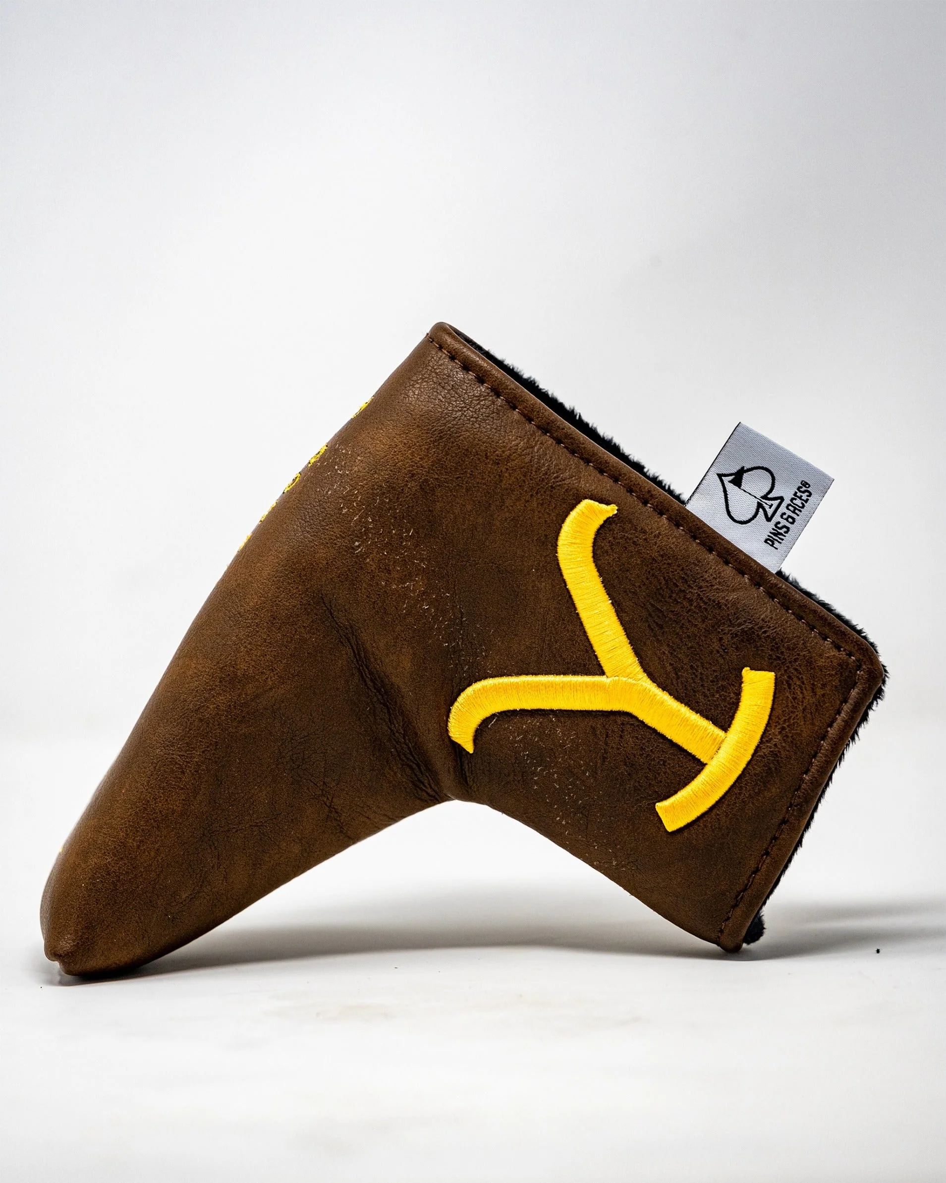 Yellowstone Putter Cover - Blade - Image 10